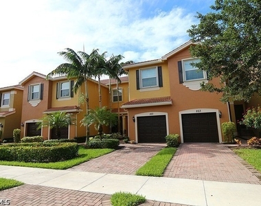 6525 Monterey Point - Photo Thumbnail 18