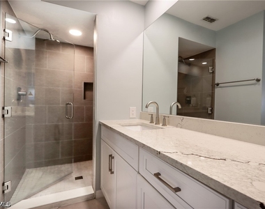 2585 Old Groves Road - Photo Thumbnail 11