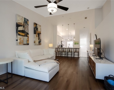 2585 Old Groves Road - Photo Thumbnail 4