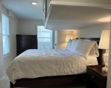 913a Atchison Street N - Photo Thumbnail 15