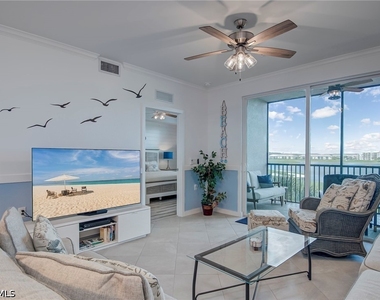 5807 Double Eagle Circle - Photo Thumbnail 5