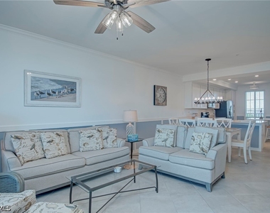 5807 Double Eagle Circle - Photo Thumbnail 6