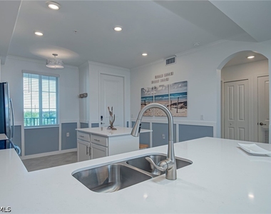 5807 Double Eagle Circle - Photo Thumbnail 14