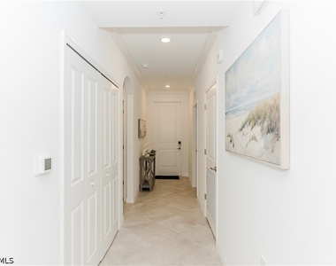 5715 Double Eagle Circle - Photo Thumbnail 2