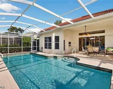 1789 Winding Oaks Way - Photo Thumbnail 32