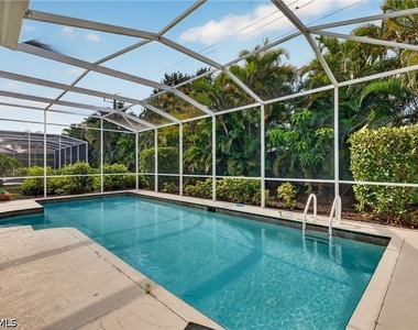 1789 Winding Oaks Way - Photo Thumbnail 33