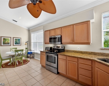1789 Winding Oaks Way - Photo Thumbnail 14