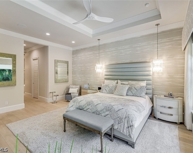 760 Park Shore Drive - Photo Thumbnail 14
