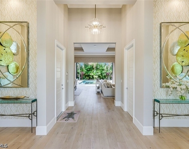 760 Park Shore Drive - Photo Thumbnail 5