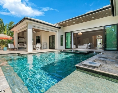 760 Park Shore Drive - Photo Thumbnail 28