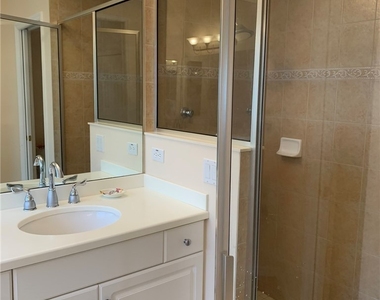 3910 Jasmine Lake Circle - Photo Thumbnail 12