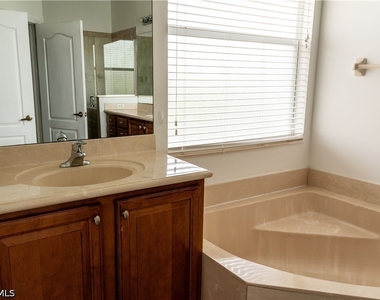 7029 Ambrosia Lane - Photo Thumbnail 12