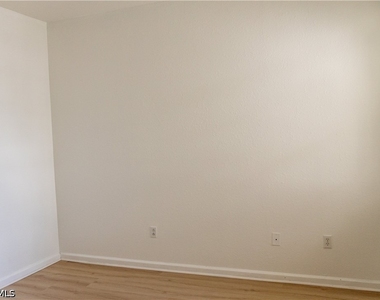 7029 Ambrosia Lane - Photo Thumbnail 8