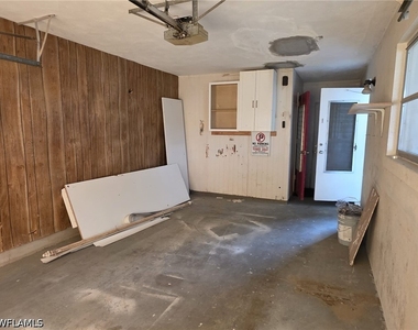 33 Broadway Circle - Photo Thumbnail 18