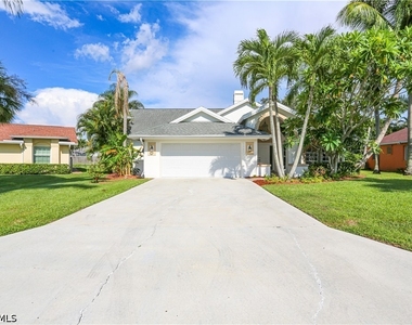 1040 Moon Lake Drive - Photo Thumbnail 1