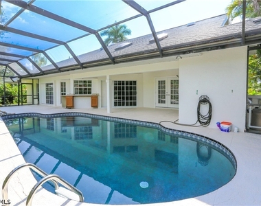 1040 Moon Lake Drive - Photo Thumbnail 25
