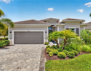 5856 Sunningdale Street - Photo Thumbnail 2