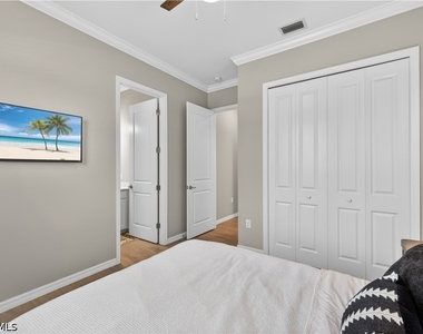 5856 Sunningdale Street - Photo Thumbnail 20