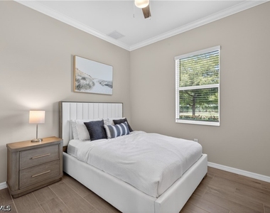 5856 Sunningdale Street - Photo Thumbnail 19