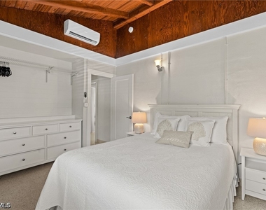 2134 Palm Street - Photo Thumbnail 13