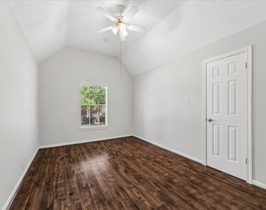 11818 Orchard Mountain Drive - Photo Thumbnail 26
