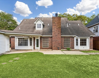 11818 Orchard Mountain Drive - Photo Thumbnail 4