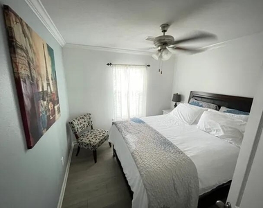 2209 Alabama Street - Photo Thumbnail 31
