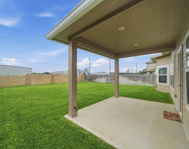21419 Waldenburg Place - Photo Thumbnail 18