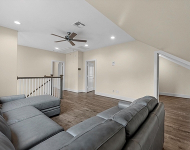 55 Red Harper Drive - Photo Thumbnail 14
