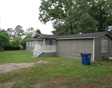 15120 Capitol Hill Road - Photo Thumbnail 2