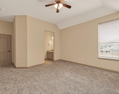 27411 Manor Falls Lane - Photo Thumbnail 35