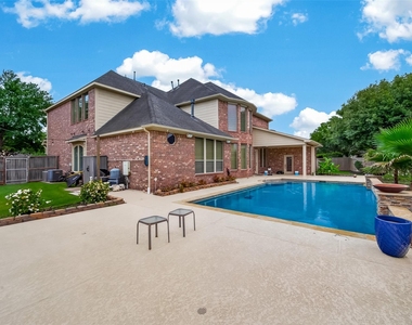 27411 Manor Falls Lane - Photo Thumbnail 46
