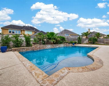 27411 Manor Falls Lane - Photo Thumbnail 44