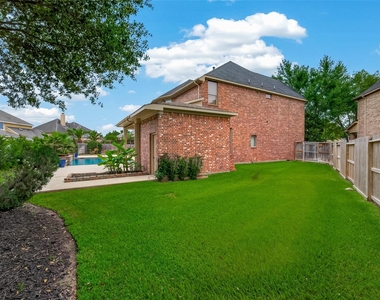 27411 Manor Falls Lane - Photo Thumbnail 43