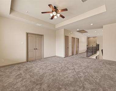 27411 Manor Falls Lane - Photo Thumbnail 20