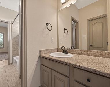 27411 Manor Falls Lane - Photo Thumbnail 34