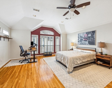 107 Detering Street - Photo Thumbnail 14