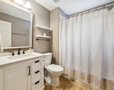 107 Detering Street - Photo Thumbnail 20