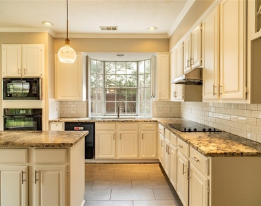 3523 Ashlock Drive - Photo Thumbnail 11