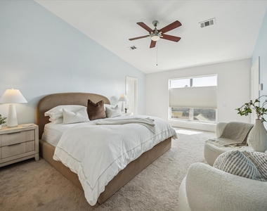 2508 Calumet Street - Photo Thumbnail 10