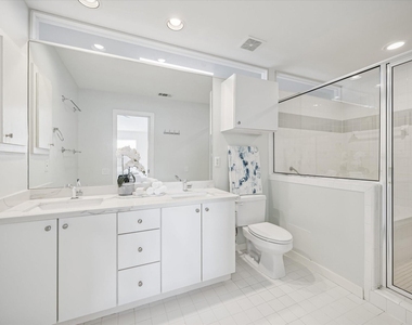 2508 Calumet Street - Photo Thumbnail 12