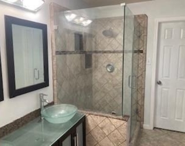 2111 Quail Place Drive - Photo Thumbnail 11