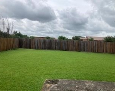 2111 Quail Place Drive - Photo Thumbnail 23