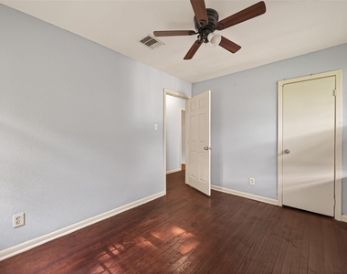 10506 Buffum Street - Photo Thumbnail 16