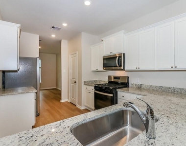 420 San Miguel Creek Drive - Photo Thumbnail 6
