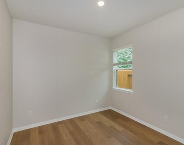 420 San Miguel Creek Drive - Photo Thumbnail 12