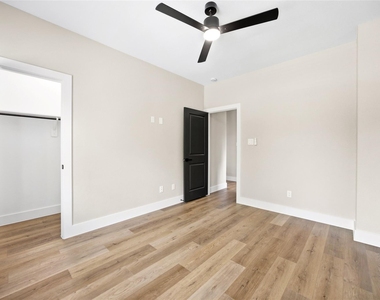 6101 Shotwell Street - Photo Thumbnail 21