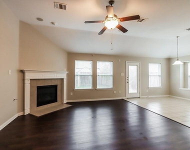 21519 Kings Bend Drive - Photo Thumbnail 1