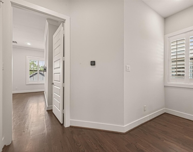 1803 Kill Devil Falls Drive - Photo Thumbnail 17