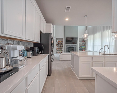 2639 Banyon Gulch Lane - Photo Thumbnail 16